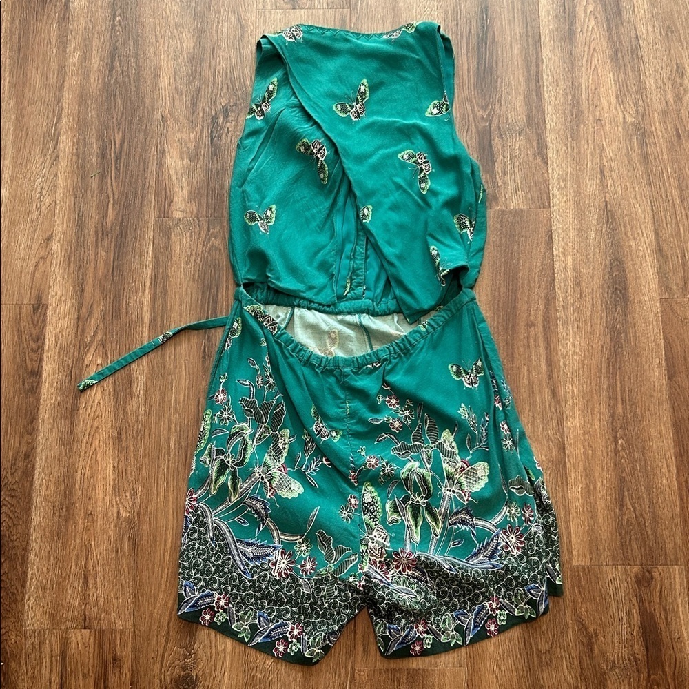 Elevenses Floral Green Romper M Medium Criss-cross open lower back butterfly - Picture 2 of 4